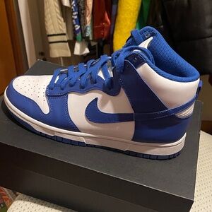 Nike Blue and White Men's Sneakers